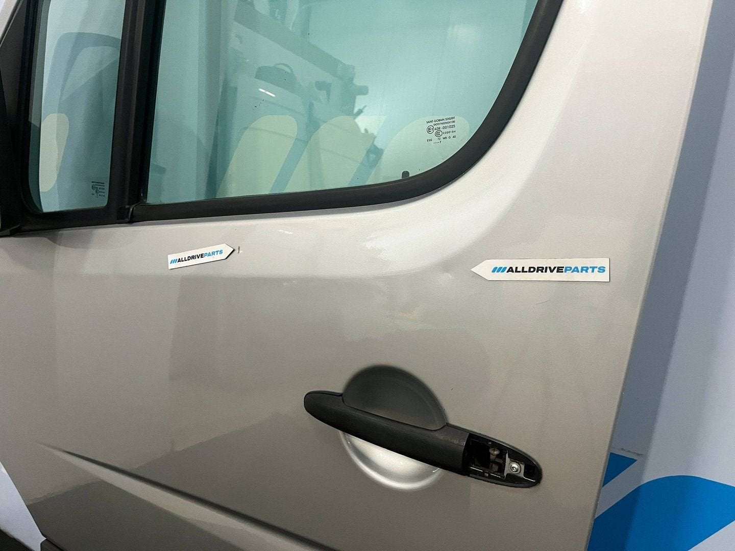 Voorportier links Mercedes Sprinter W906 Grijs A9067200005, Auto-onderdelen, Gebruikt, -, Deur, -