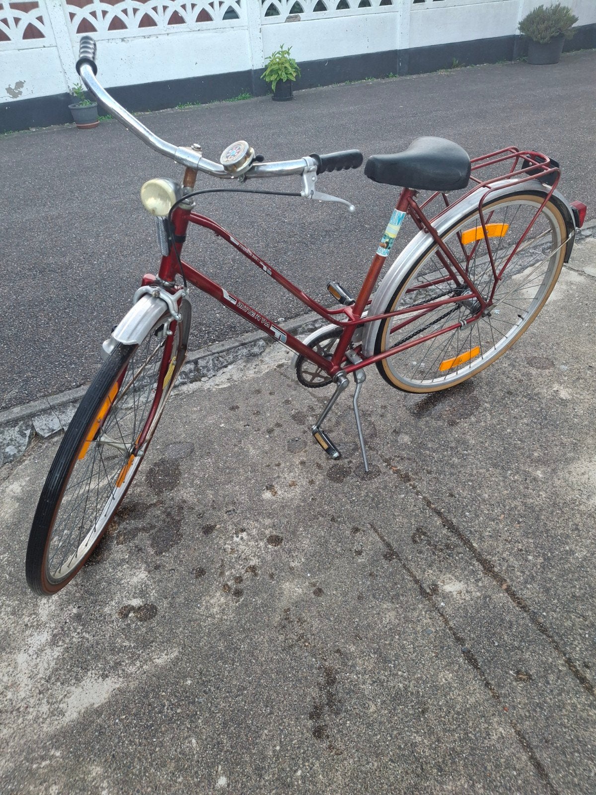 mooie minerva fiets in orde 25€, Ophalen, Velgrem, Minerva, Jaren '60 of nieuwer