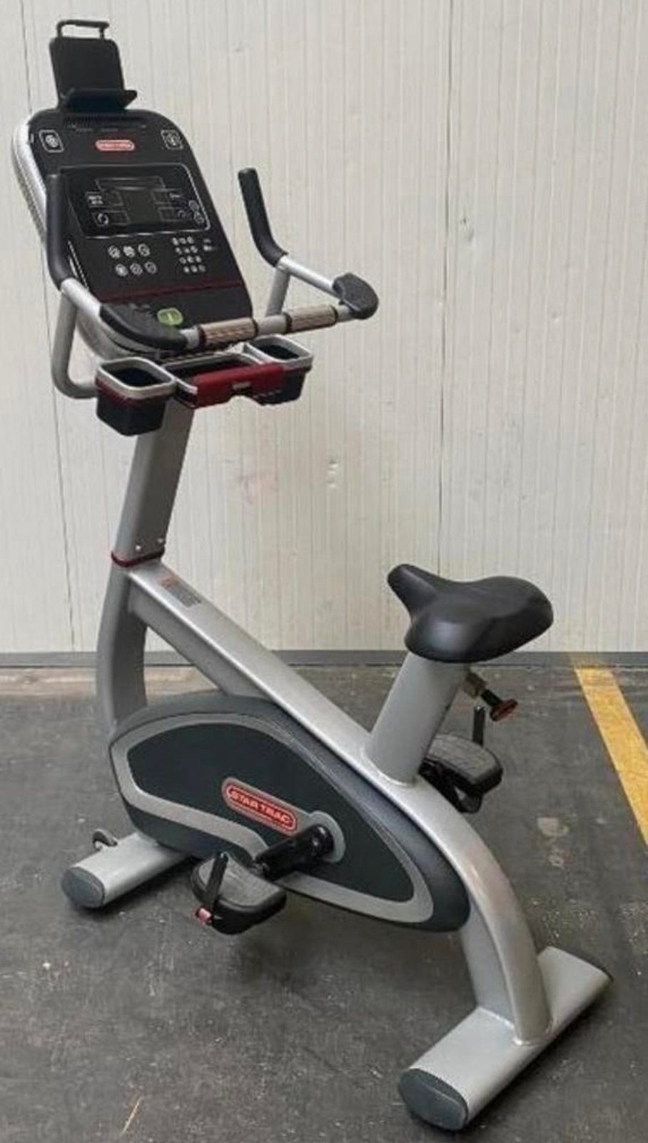 STAR TRAC UPRIGHT BIKE HOMETRAINER TECHNOGYM, Enlèvement ou Envoi, Comme neuf