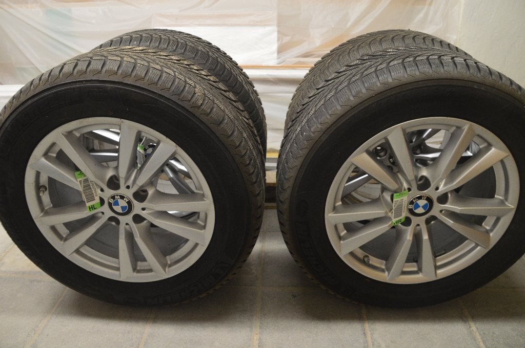 4 Winterbanden Michelin op BMW velgen, Auto-onderdelen, Banden en Velgen, Ophalen, 18 inch, Gebruikt, 255 mm