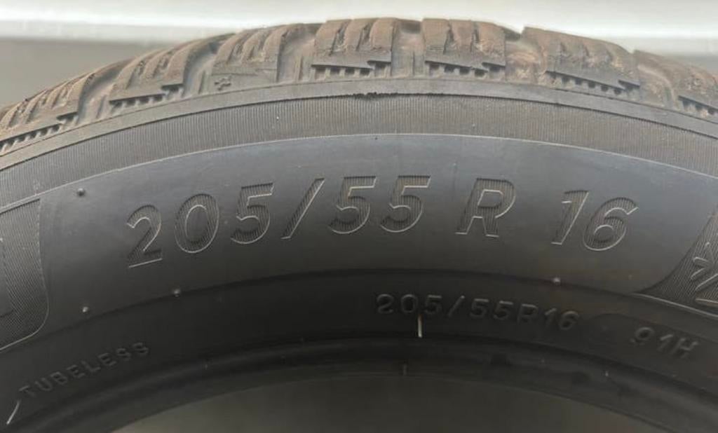 2 michelin winterbanden 205/55r16, Ophalen