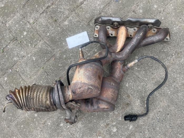 Collecteur d' échappement + catalyseur d'un BMW 3-Serie, Autos : Pièces & Accessoires, Systèmes d'échappement, -, 3 mois de garantie