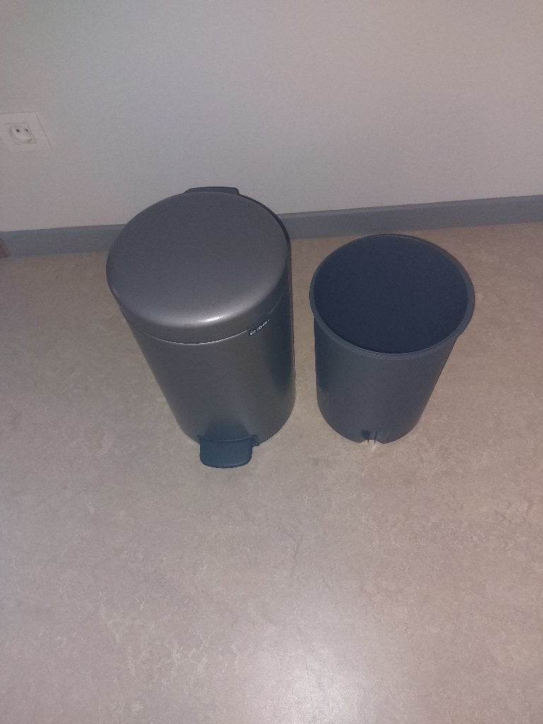 Pedaalemmer Brabantia in nette en goede staat, Huis en Inrichting, Ophalen, Gebruikt, Met pedaal, Metaal