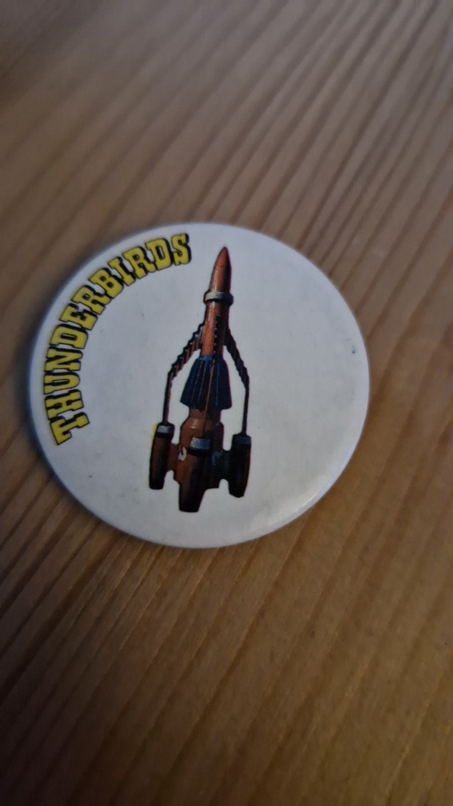 Thunderbird 3 button 5.5 cm, Ophalen, Button