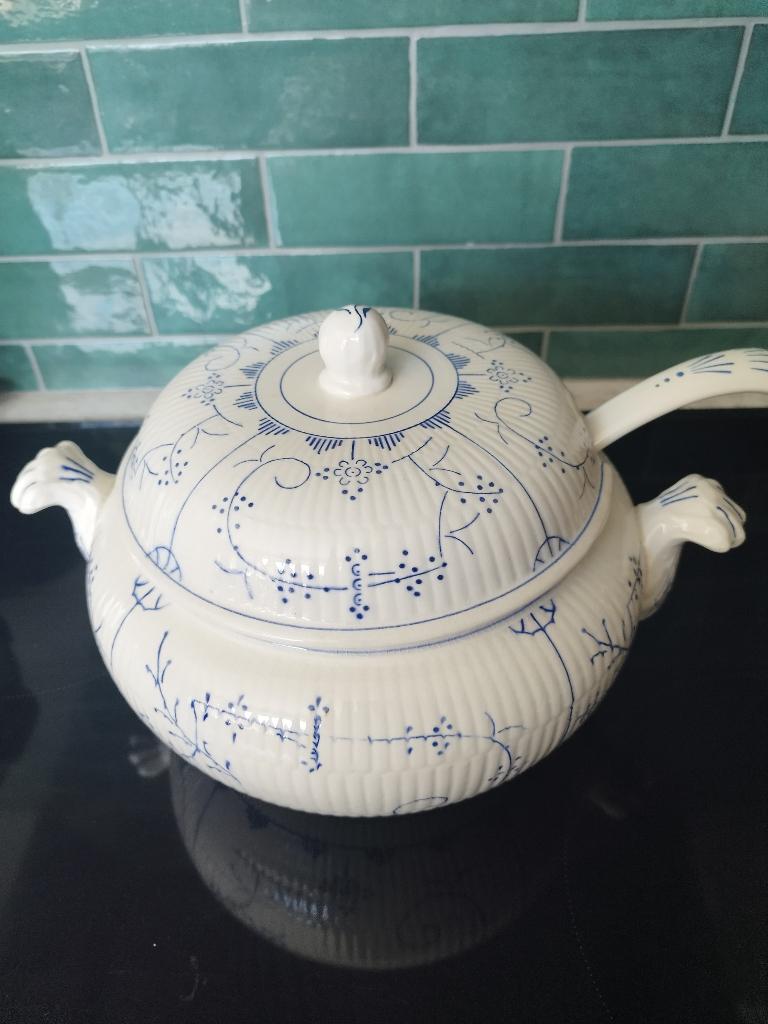 Royal boch Copenhague soepterrine met lepel, Ophalen