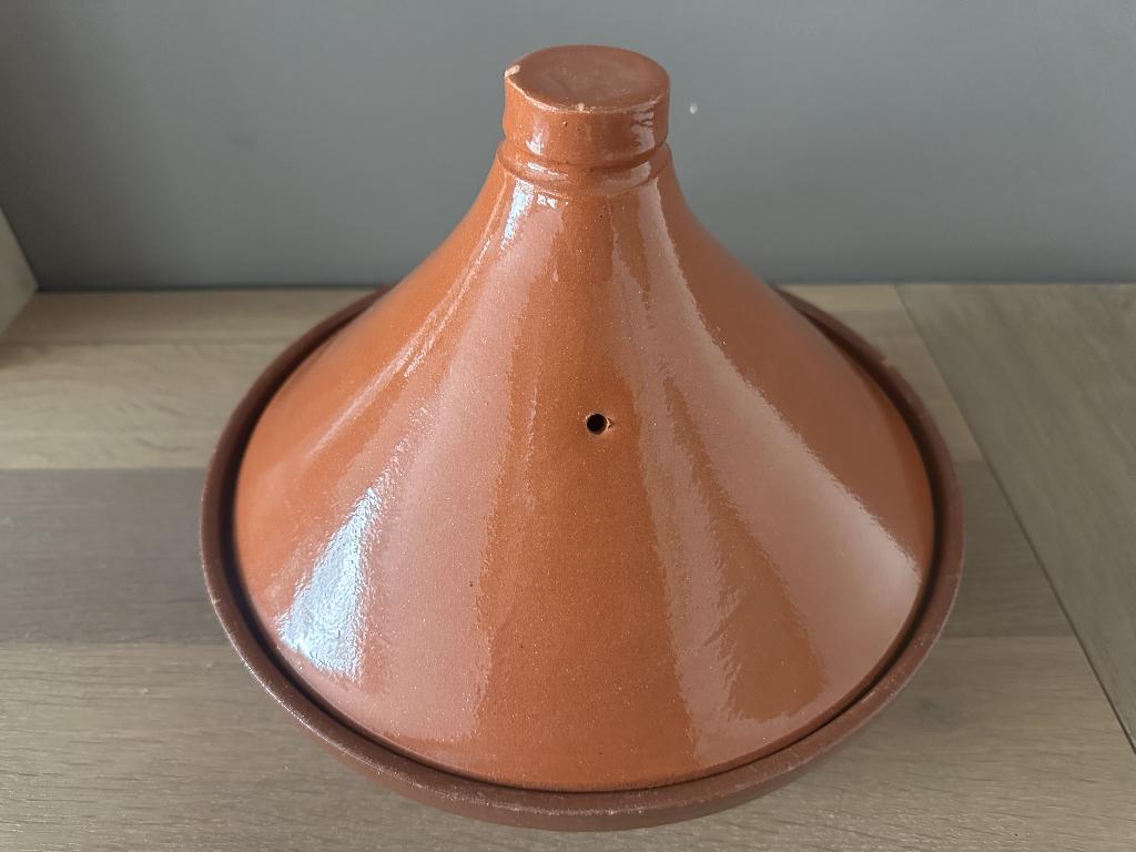 Tajine, Enlèvement ou Envoi