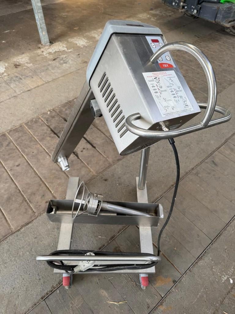 DITO SAMA  MIXER, Enlèvement, Utilisé