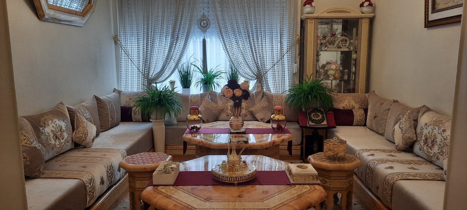 Salon marocain complet, Huis en Inrichting, Zetels | Complete zithoeken, Ophalen