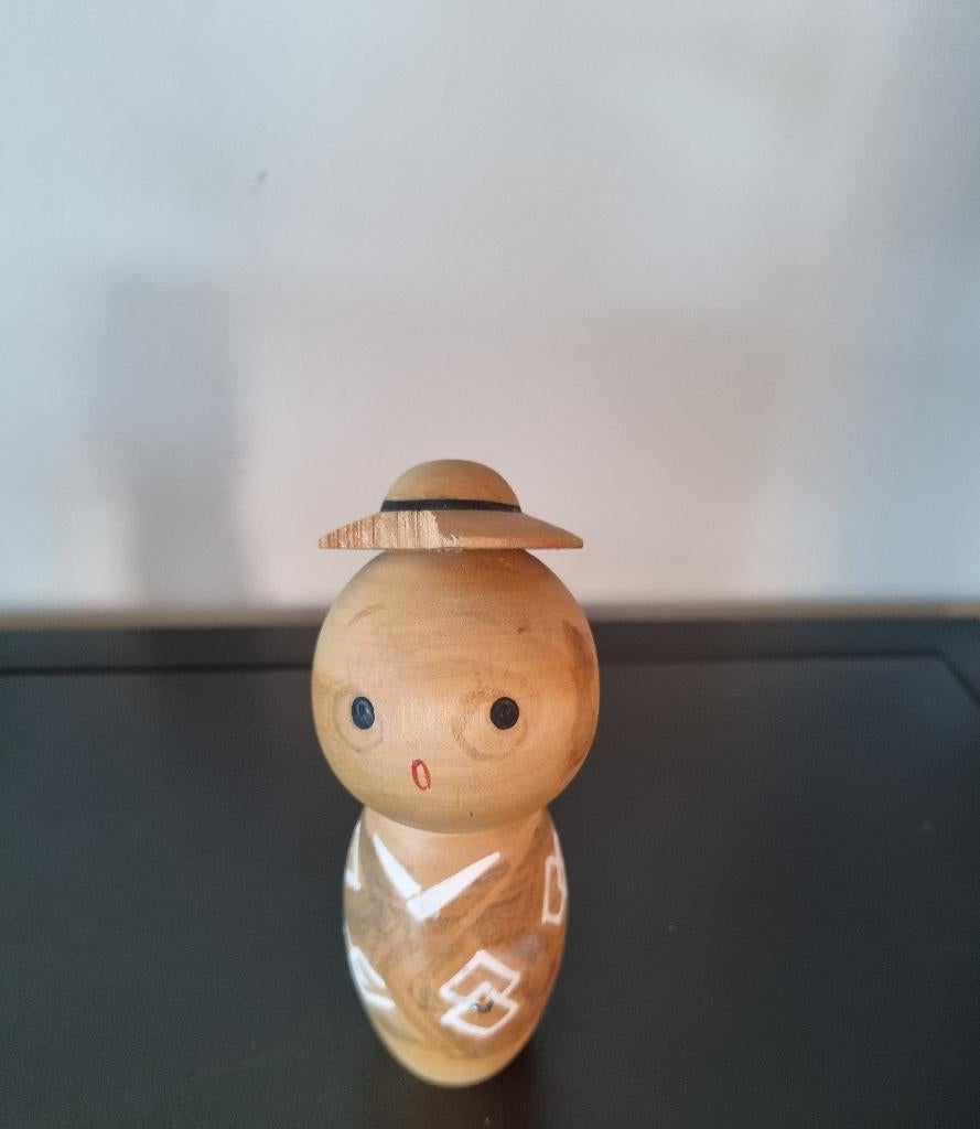 Schattige kokeshi, Antiek en Kunst, Verzenden