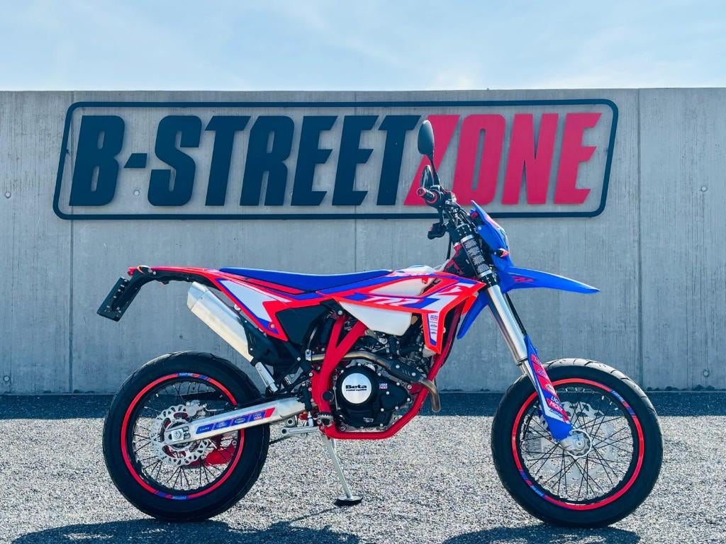 LENTEDEALS! Beta RR 4T 125 R Supermoto, Motoren, Nieuw, Bedrijf, 125 cc, 11 kW of minder