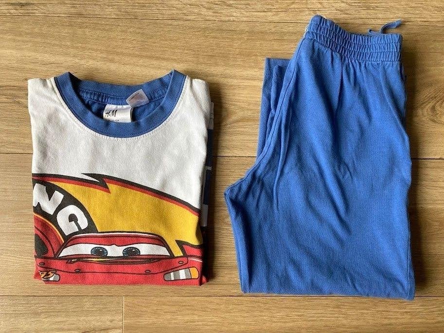 Pyama cars korte mouw lange broek 98 – 104, Kinderen en Baby's, Kinderkleding | Maat 98, Ophalen of Verzenden, Cars, Broek