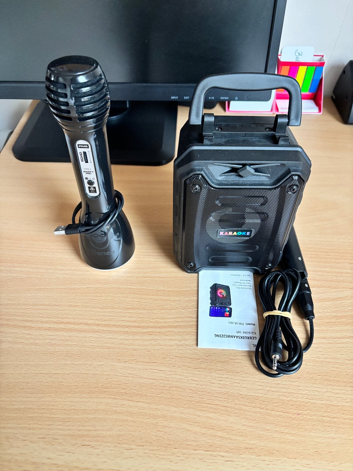Microfoon en karaokesetje, Audio, Tv en Foto, Karaoke-apparatuur, Ophalen of Verzenden, Zo goed als nieuw