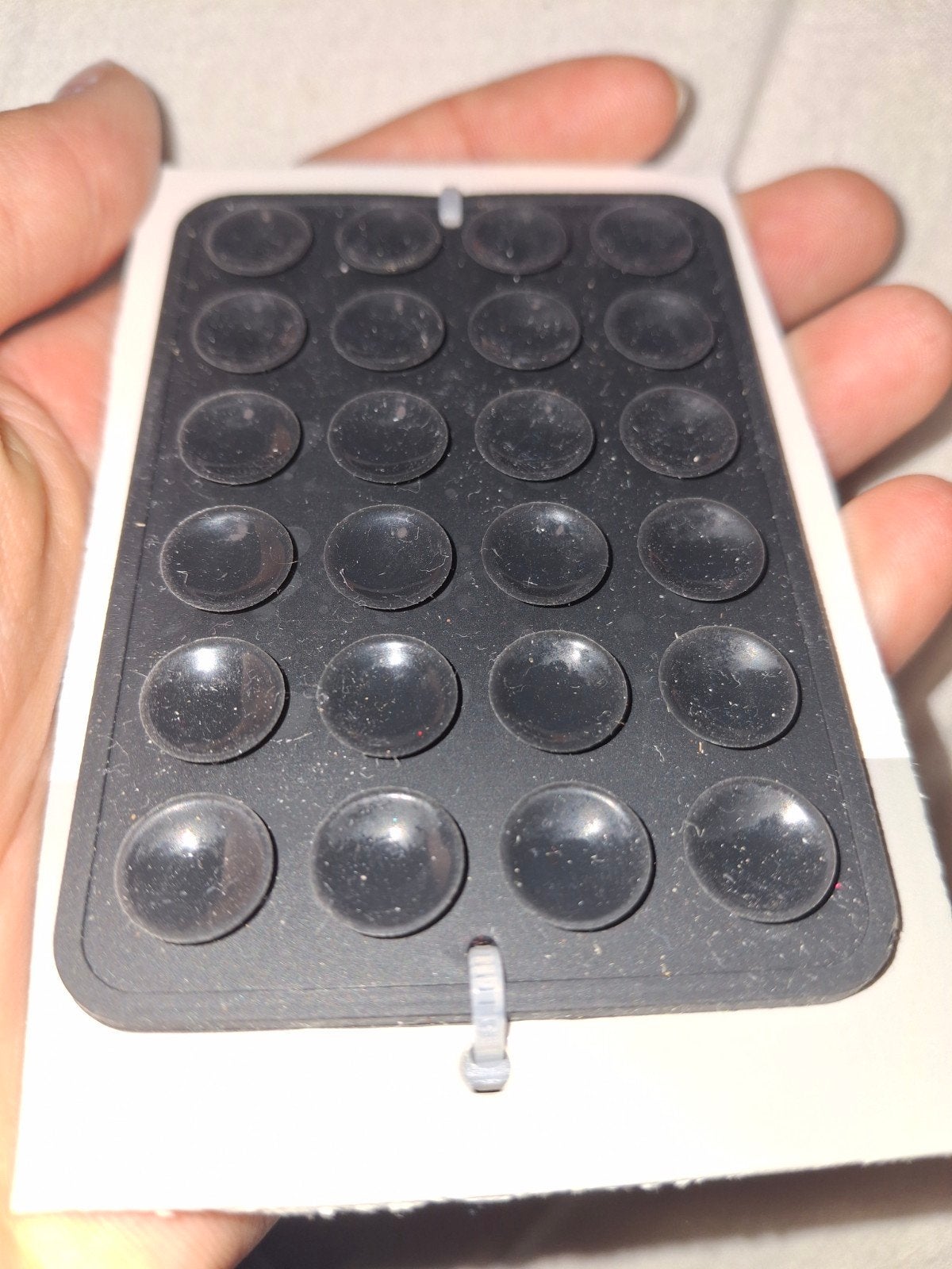 Plakker met zuignappen voor op telefoon hoesje., Neuf, Étanche, Noir, Enlèvement