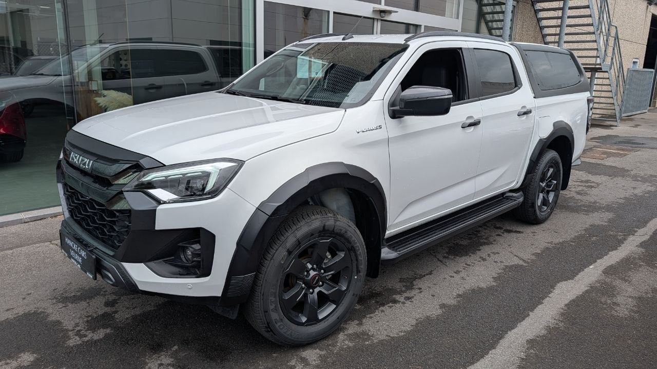 Isuzu D-max V-Cross AT Black and White Edition Hard-Top, Auto's, Automaat, 4 deurs, Gebruikt, Zwart