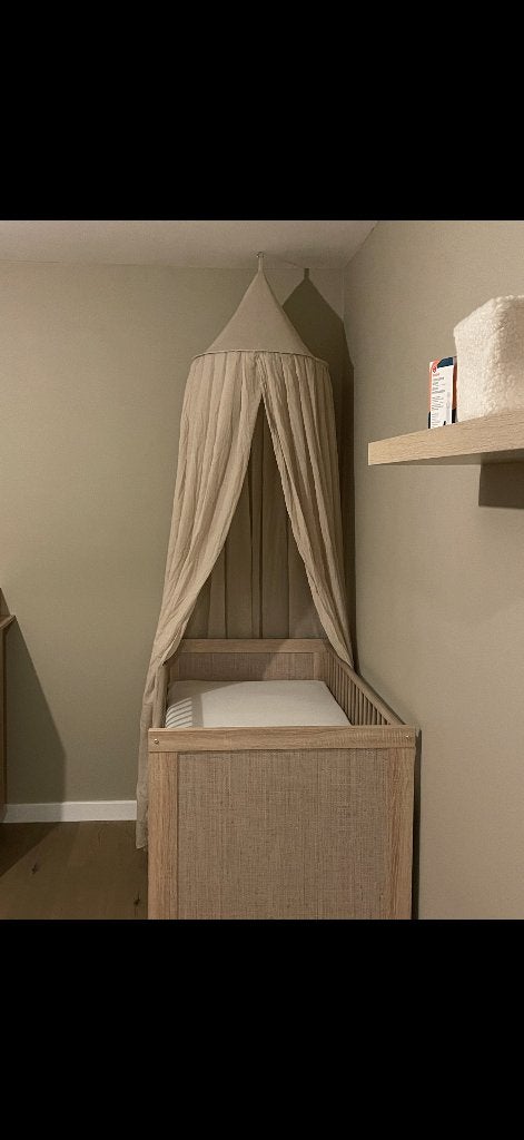 Ledikant + commode, Kinderen en Baby's, Kinderkamer | Bedden, Ophalen, Zo goed als nieuw