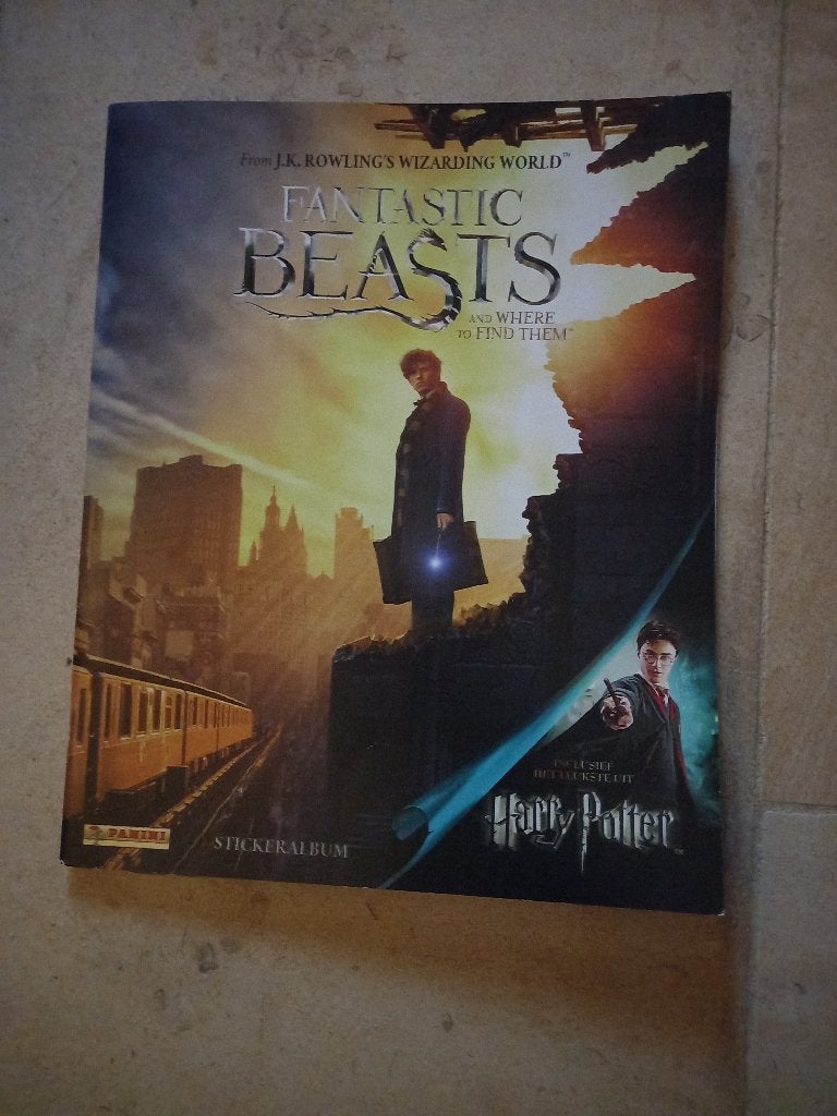 Dolfijnenpuzzel/Harry Potter/Studio 100/Stickerboek, Ophalen of Verzenden, Zo goed als nieuw