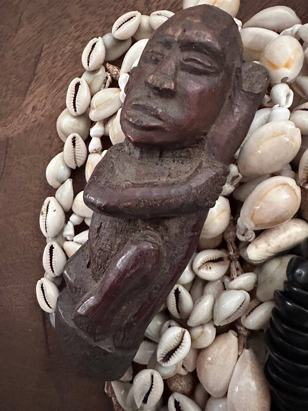 Bakongo Yombe voorouder figuur in been 1900 Antropoloog, Antiek en Kunst, Bruin, Afrika, Verzenden, Beeld