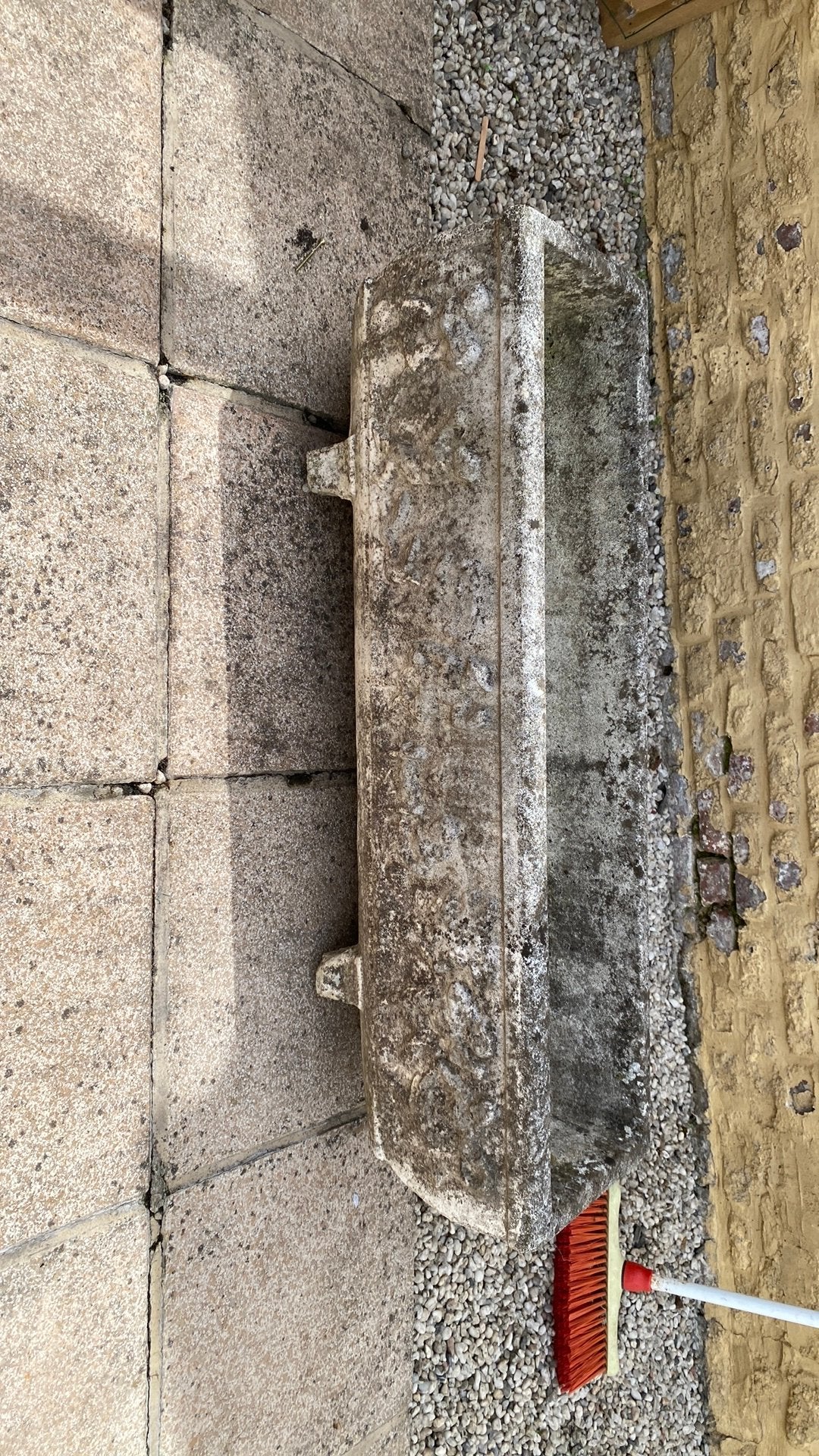Gratis, 2 identieke bloembakken van beton, Jardin & Terrasse, Traverses & Bordures, Enlèvement, Utilisé, Béton