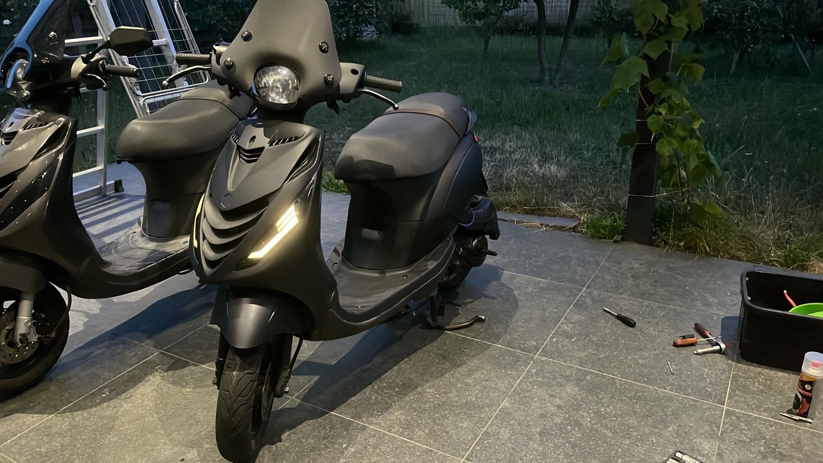 Piaggio Zip 80cc, Fietsen en Brommers, Scooters | Piaggio, Ophalen, Zo goed als nieuw, Benzine, Zip