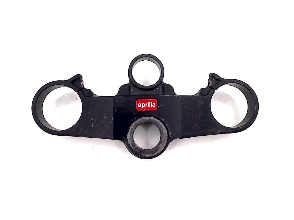 TOP YOKE TROIS POINTS Aprilia, Dhr. S. di Majo, Utilisé, Info@cama-motorparts.nl, P.J. Troelstraweg 8 8
3144 CX  MAASSLUIS, NL
