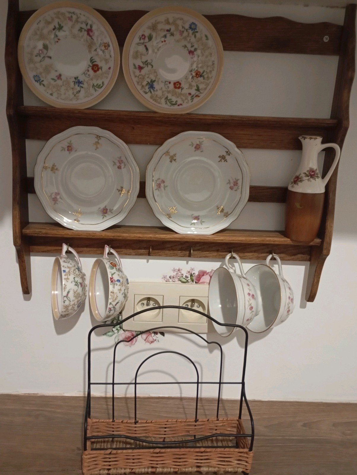 wandplankje met Decos, Huis en Inrichting, Woonaccessoires | Etagères, Ophalen, Zo goed als nieuw, Rek/stellage, Hout
