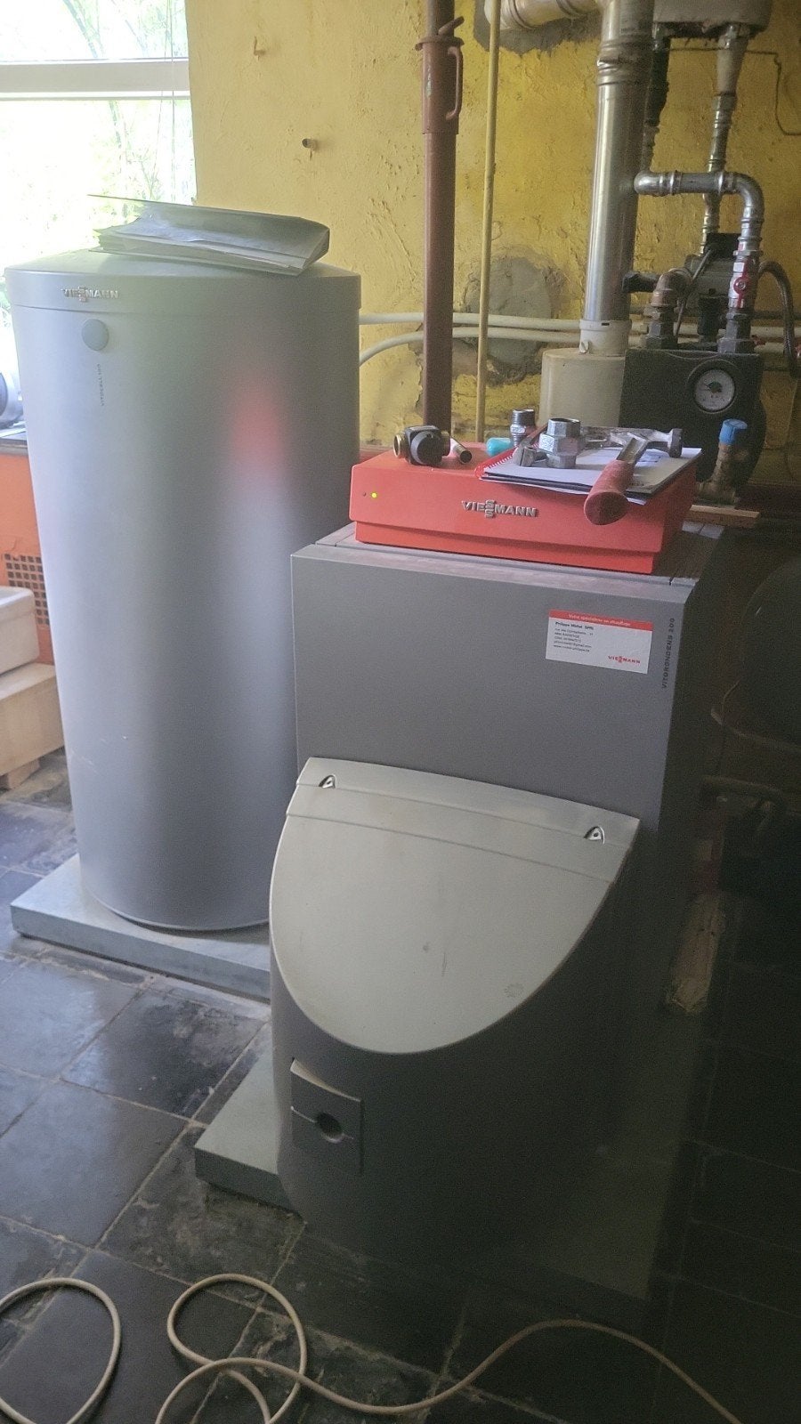 CV ketel 33kw - Viessman condens mazout ketel, Ophalen