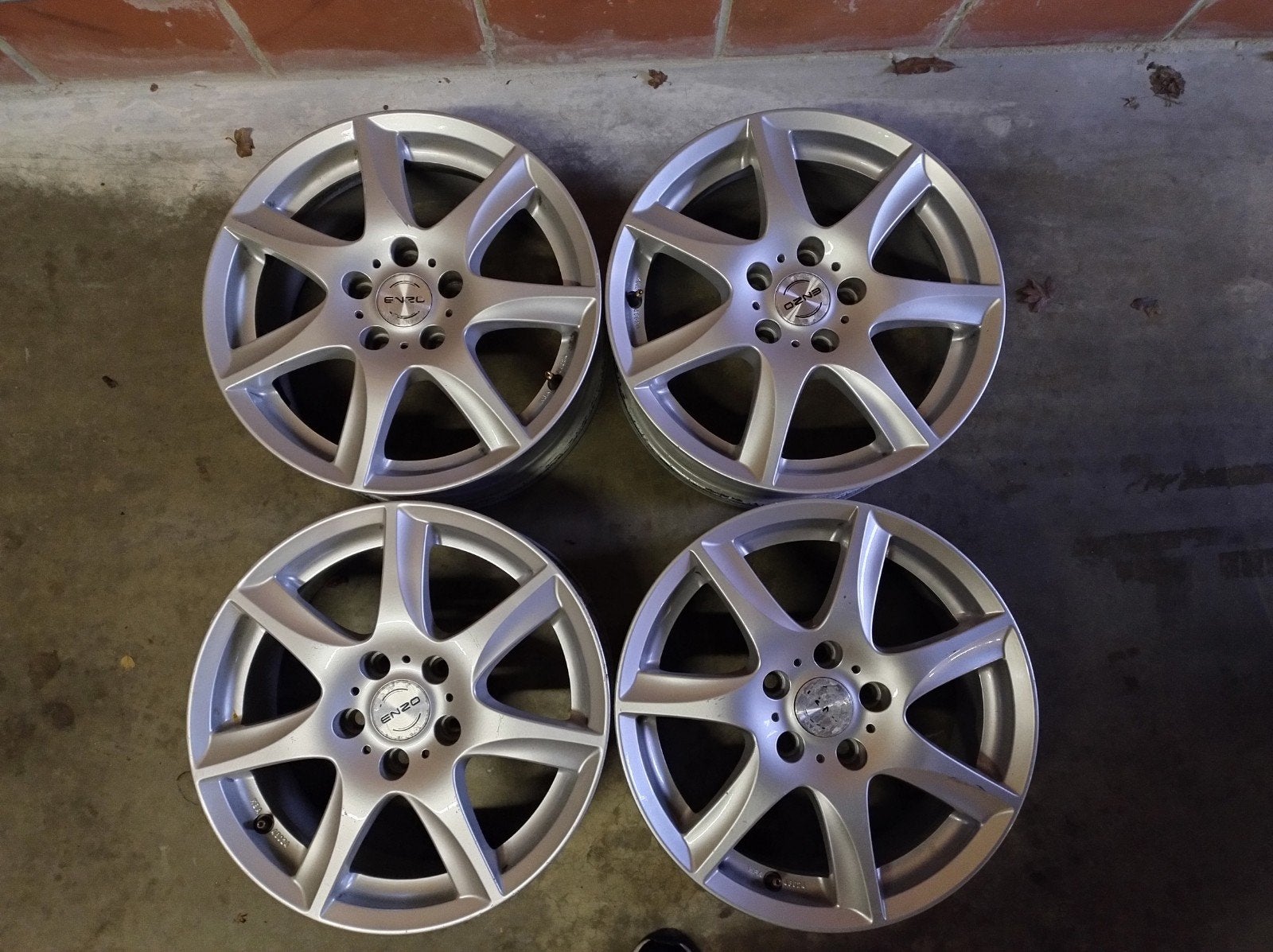 R16 Enzo rims, Auto-onderdelen, Banden en Velgen