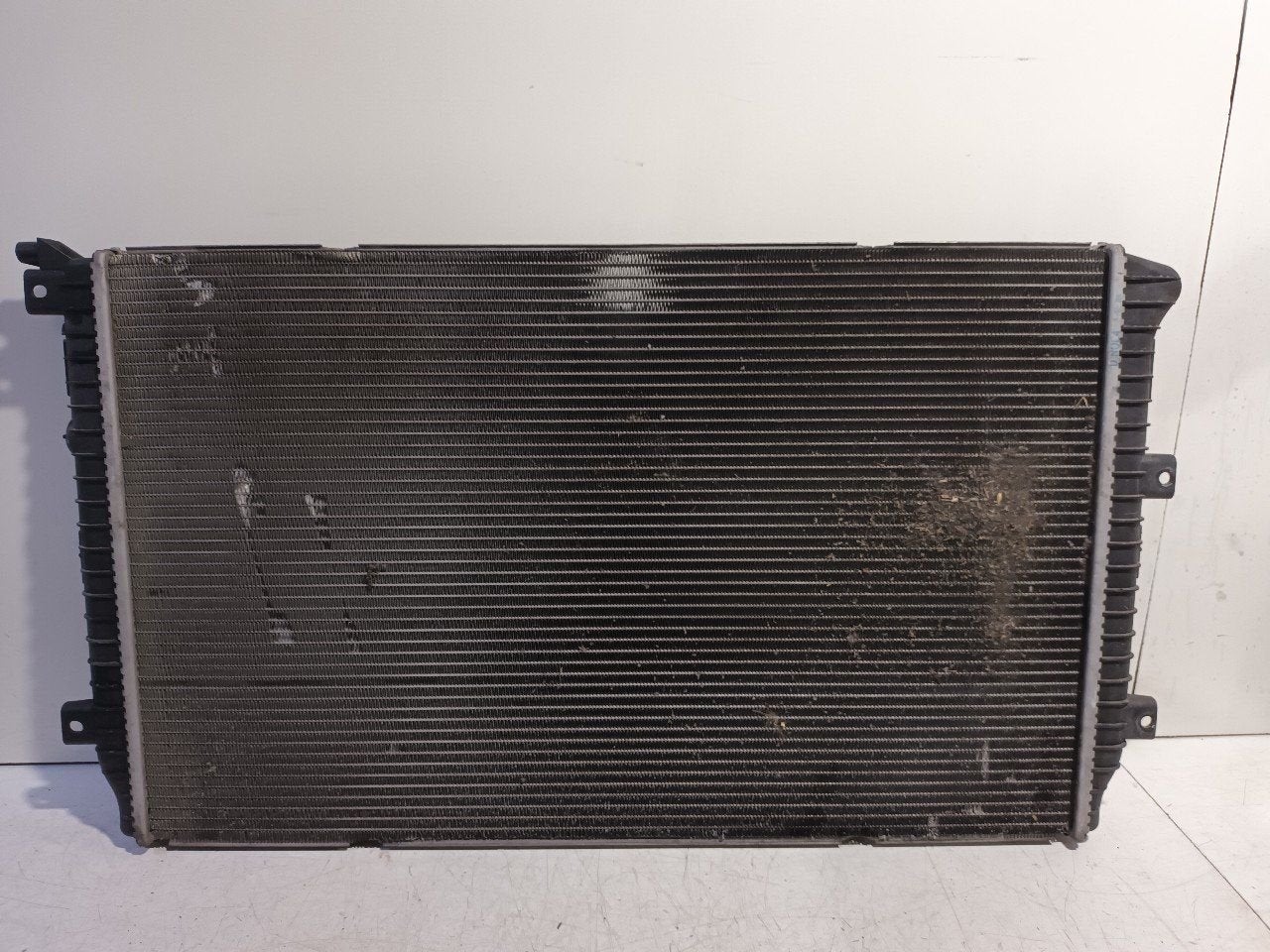 Radiateur Seat Alhambra, Onderdelen@venauto.nl, Van der Ven Autorecycling B.V., Ettenseweg 76, 4706 PB Roosendaal, The Netherlands