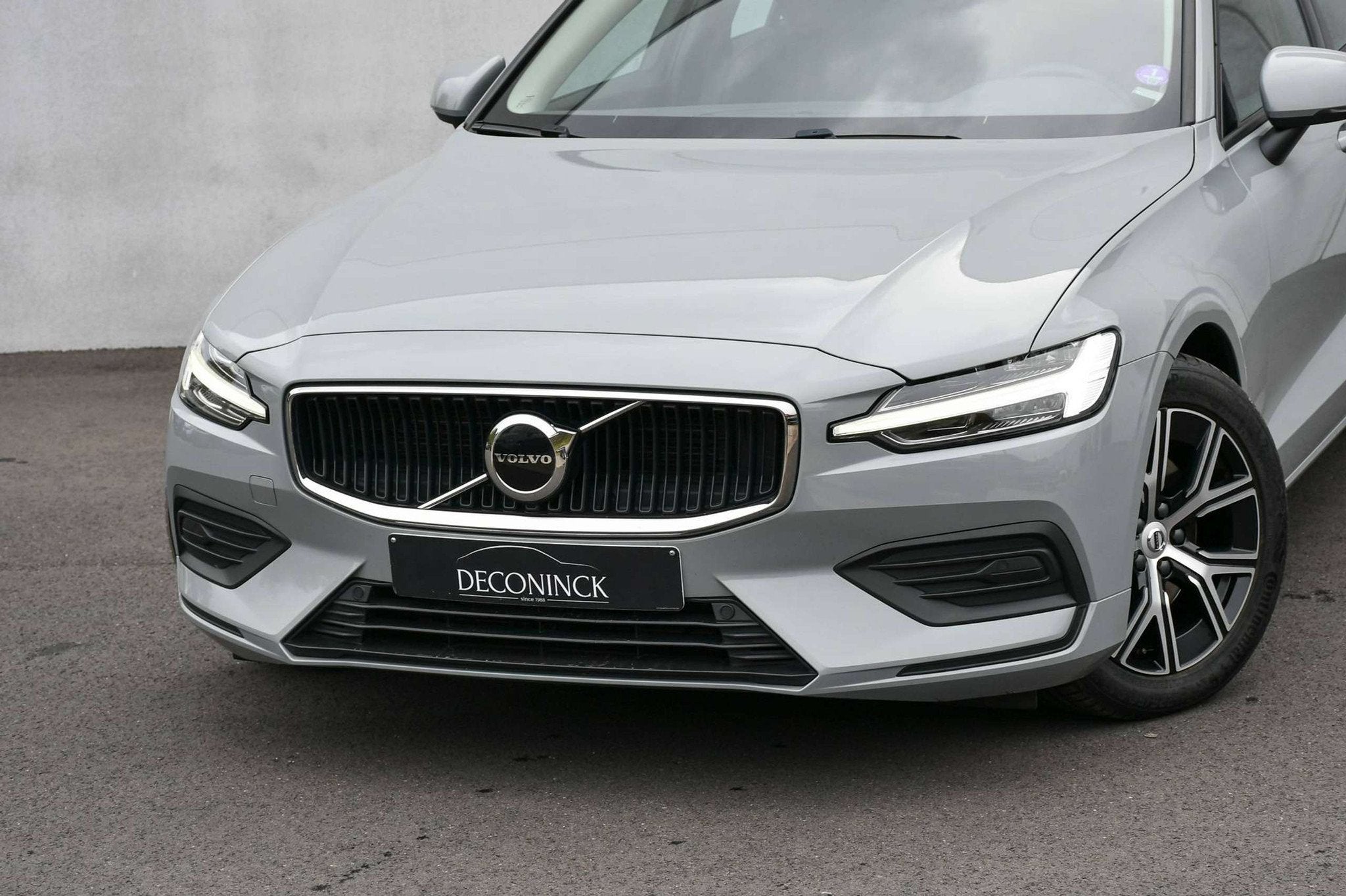 Volvo V60 V60 2.0 *ACC*LED*CARPLAY*NAVI*VIRTUAL*GOOGLE ASSIS, Auto's, Gebruikt, 4 cilinders, 1969 cc, 5 deurs