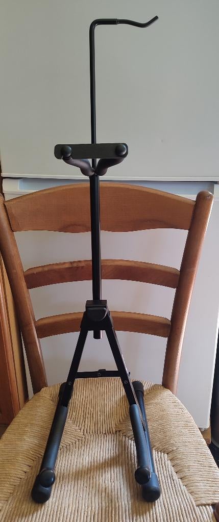 Stand pliable pour violon Stagg, Enlèvement, Comme neuf, Pied pour instrument, Violon ou Alto
