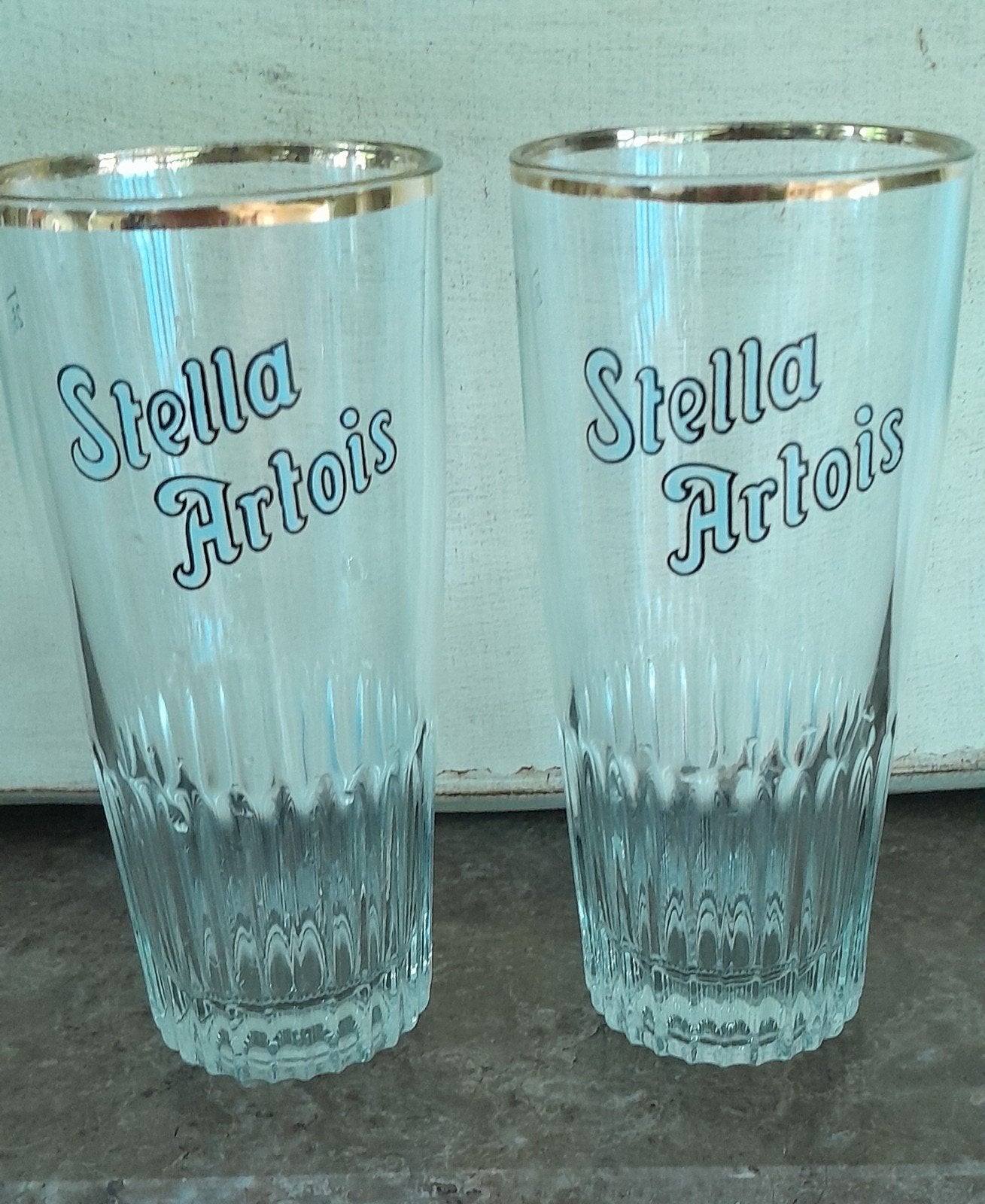 2 Stella Artois glazen., Verzamelen, Verzenden, Bierglas