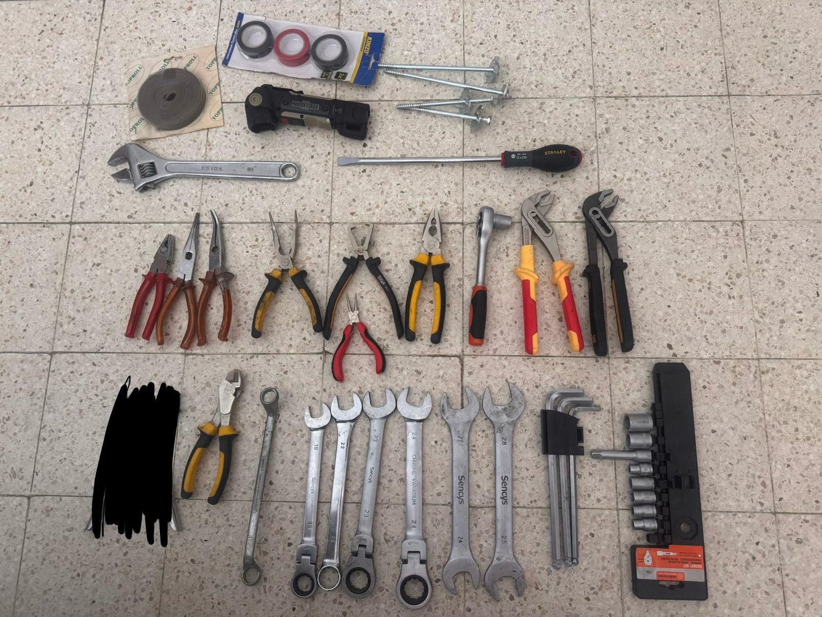 Ensemble d’outils, Bricolage & Construction, Enlèvement, Comme neuf, Pince