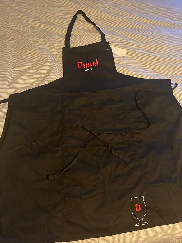 Duvel short geborduurd nieuw ongebruikt, Verzamelen, Ophalen, Nieuw, Kleding, Duvel