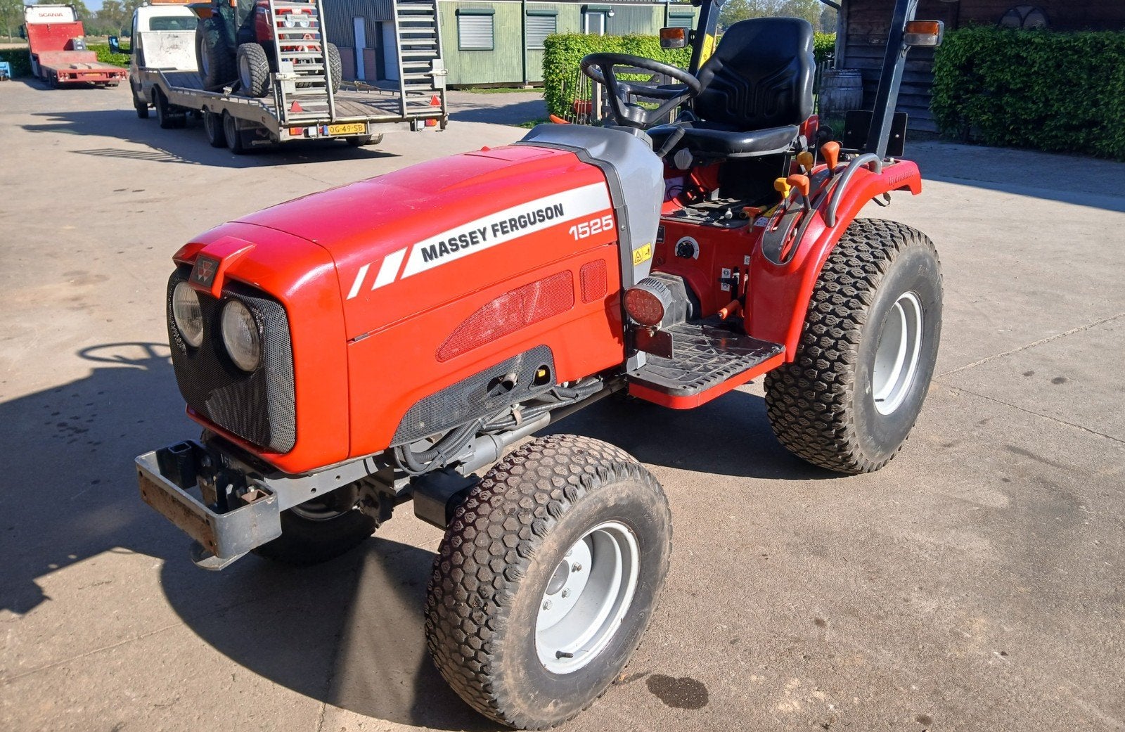 massey ferguson 1525 compact, Zakelijke goederen, Ophalen, Massey Ferguson