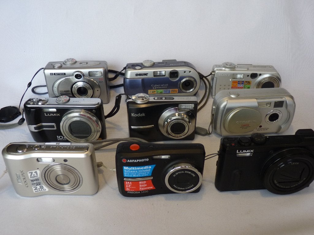 9x Vidéo numérique Kodak, HP, Samsung, Casio,Kodak,Panasonic, Carte mémoire, Moins de 8x, Panasonic, Enlèvement ou Envoi