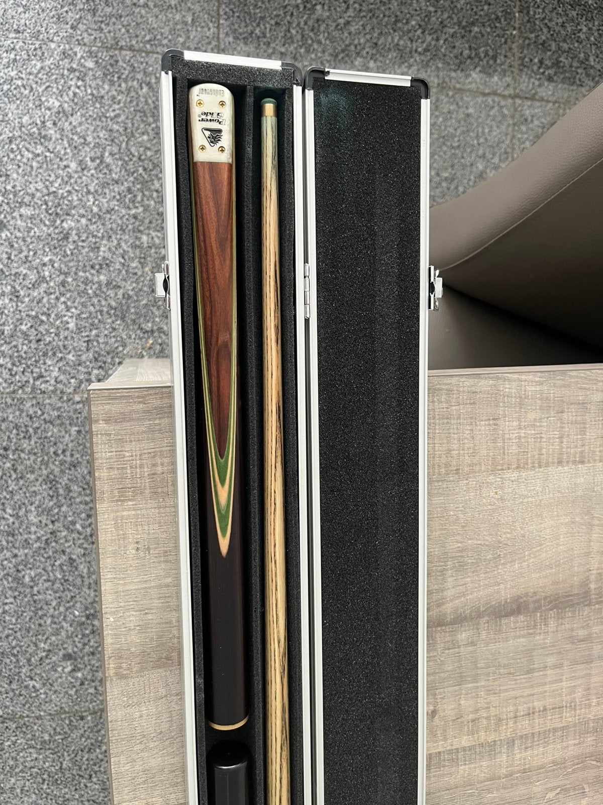 Snooker keu Power Glide Endevaour TM!, Ophalen of Verzenden, Zo goed als nieuw