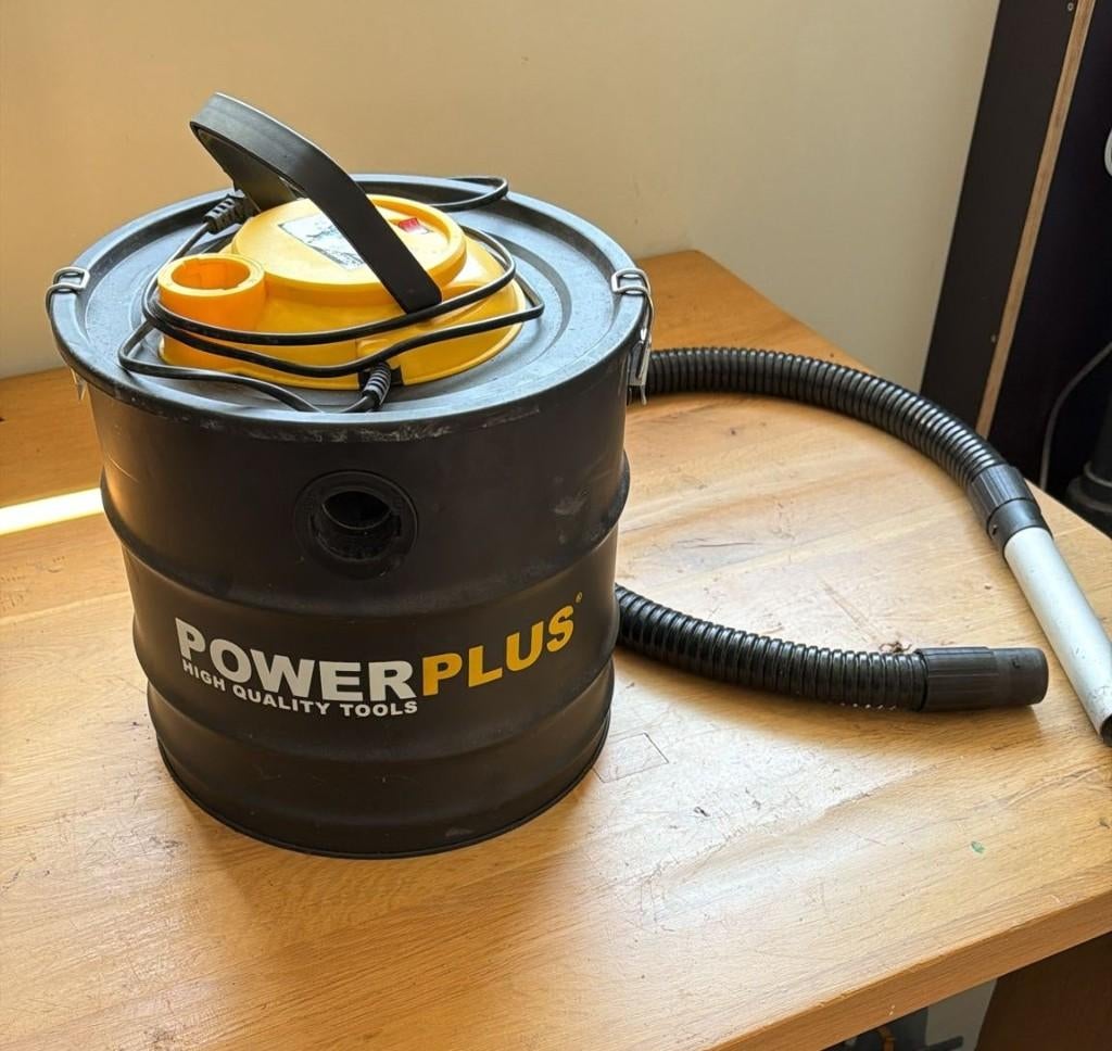 Aszuiger power plus 1200 W 20 Liter, Electroménager, Aspirateurs, Comme neuf, Autres types, 1200 à 1600 watts, Réservoir, Enlèvement
