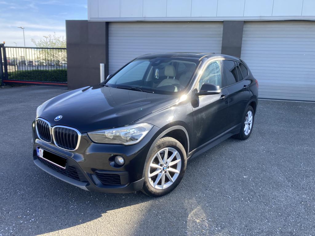 BMW X1 1.5 d sDrive16, Auto's, Lichtsensor, 4 cilinders, Zwart, Leder