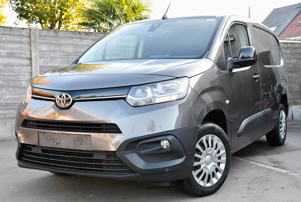 Toyota ProAce City 1.5 D4D *AC*TVA*CarPlay*, Argent ou Gris, Euro 6, Entreprise, Boîte manuelle