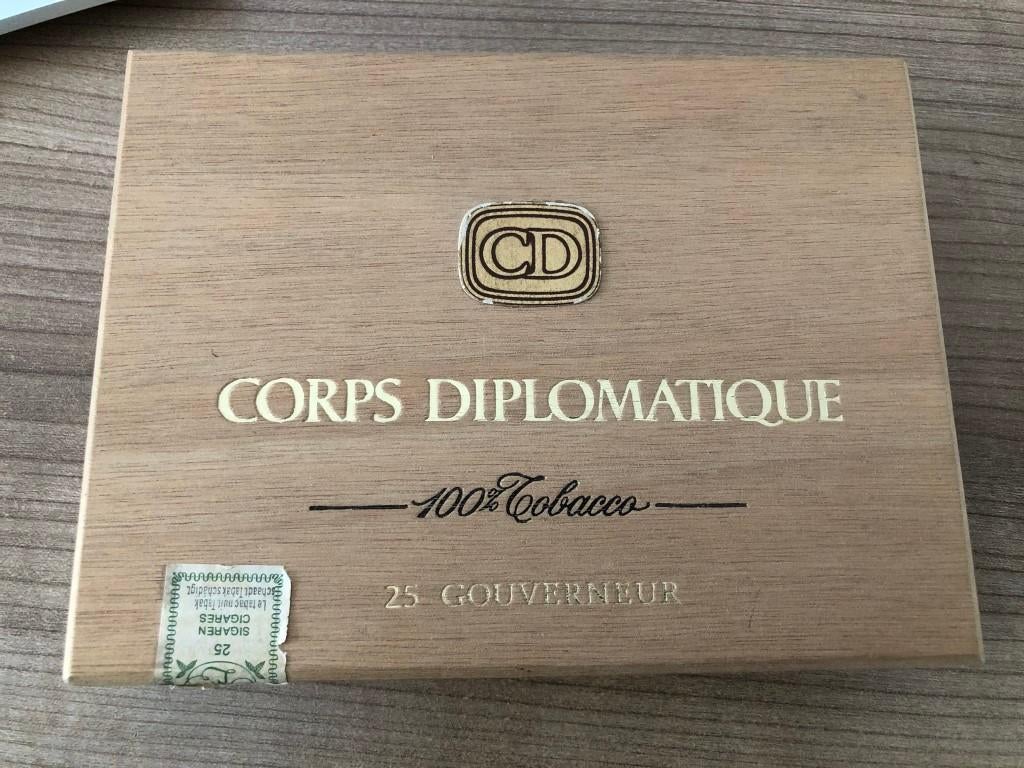 Leeg sigarenkistje Corps Diplomatique, Ophalen of Verzenden