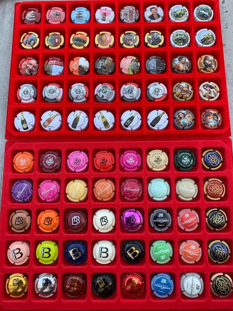 Lot AD : 80  champagne capsules, Enlèvement ou Envoi