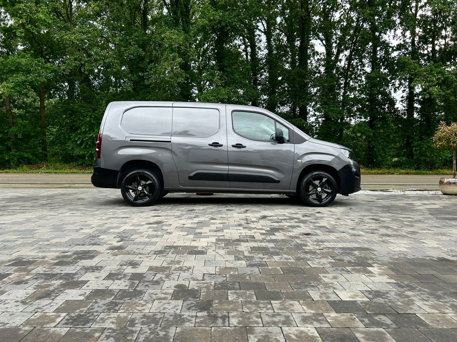 XL | PEUGEOT PARTNER L2 | 3 ZIT, Achat, Euro 6, Entreprise, Entretenue par le concessionnaire