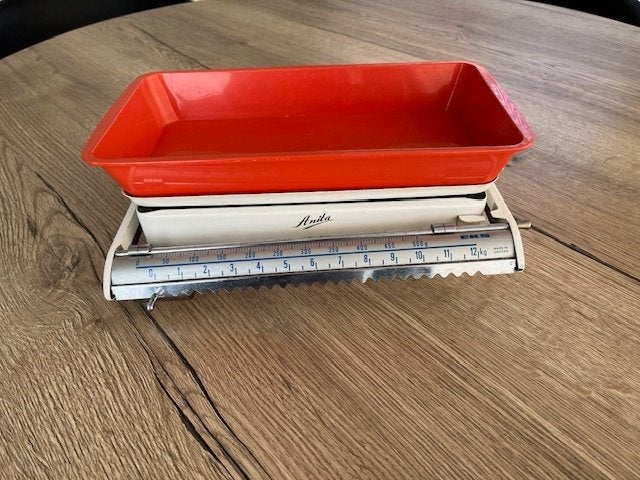 Vintage weegschaal tot 12 kg ( Anita ), Maison & Meubles, Cuisine | Ustensiles de cuisine, Autres types, Enlèvement ou Envoi, Utilisé