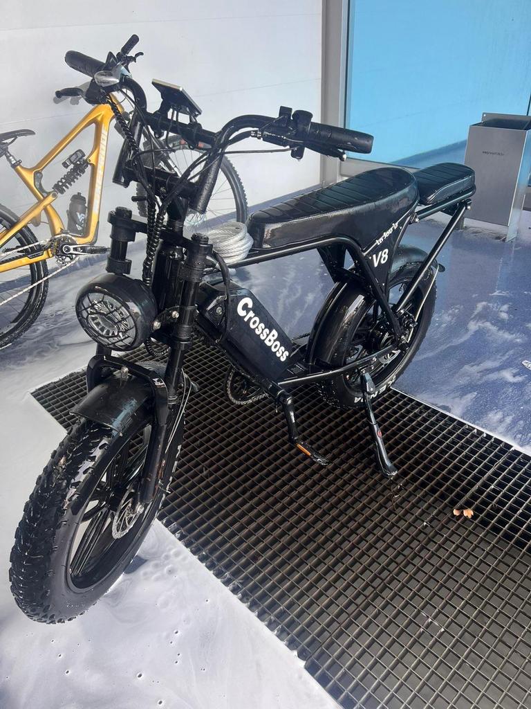 Zwarte fatbike la souris V8 te koop!, Fietsen en Brommers, Ophalen, Gebruikt, Overige merken