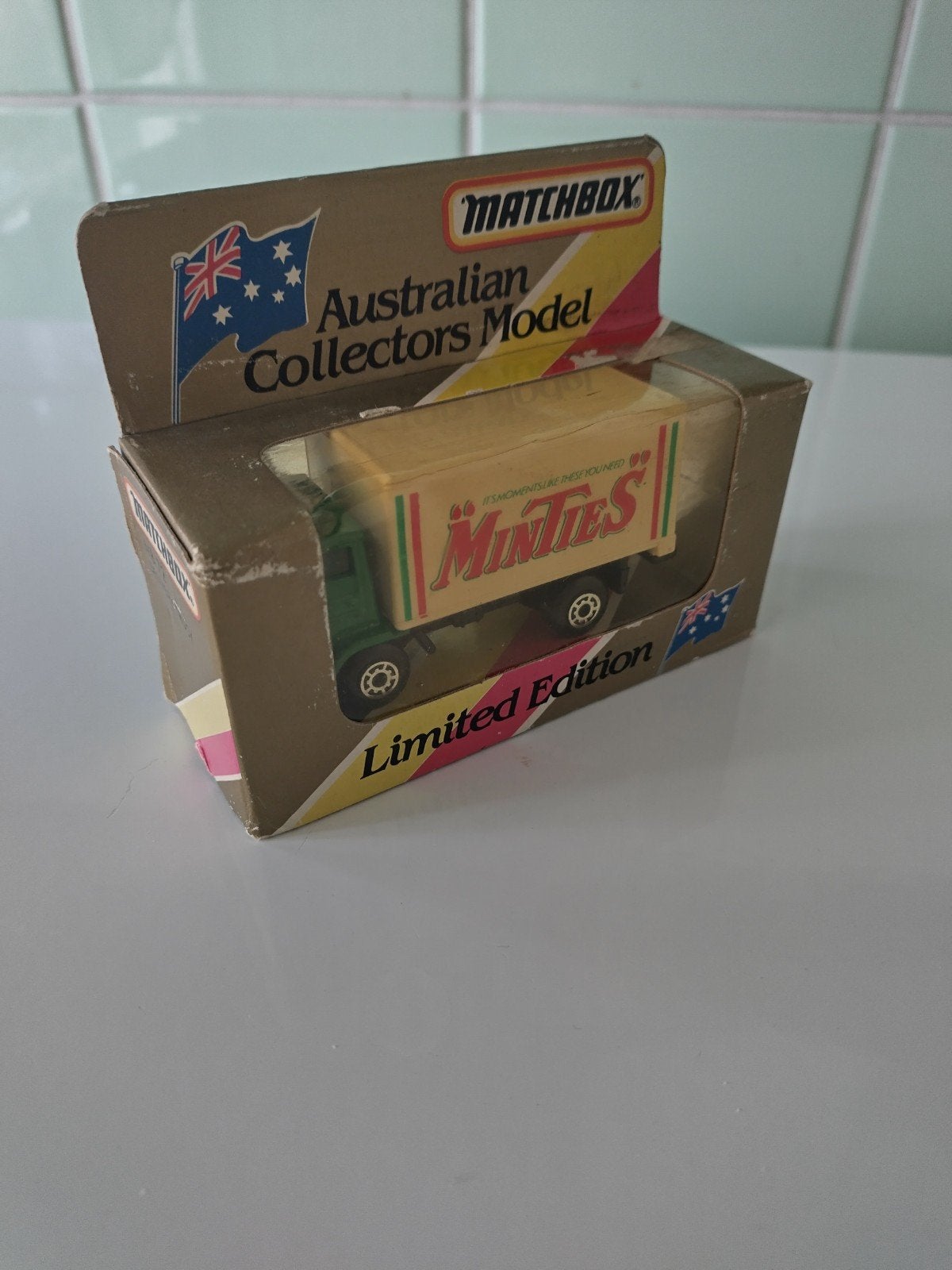 Vintage Matchbox Delivery Truck AFHALING LEES BESCHRIJVING, Hobby & Loisirs créatifs, Voitures miniatures | 1:50, Enlèvement, Neuf