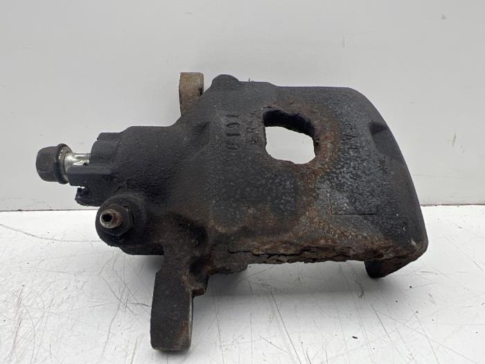 Remklauw (Tang) rechts-voor van een Suzuki Alto, Auto-onderdelen, Remmen en Aandrijving, Suzuki, Gebruikt, 3 maanden garantie