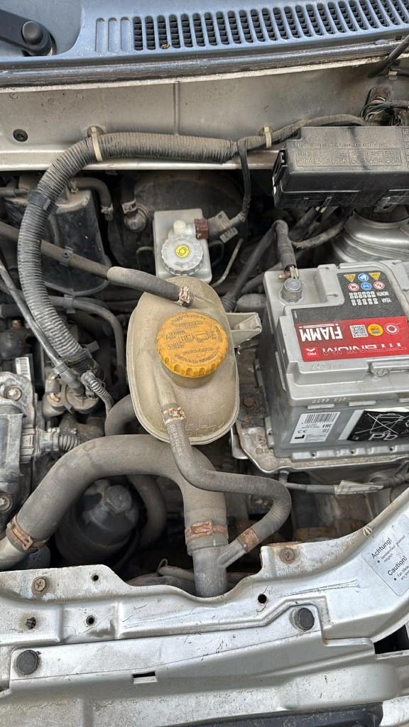 auto verkoop, Autos, Opel, Particulier, Agila, Essence, Euro 4, 5 portes, Boîte manuelle, Argent ou Gris, Gris, Tissu, Propulsion arrière