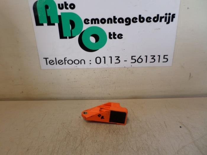 Airbag Sensor van een Volkswagen Touran (Touran 03-), Auto-onderdelen, Overige Auto-onderdelen, Volkswagen, Gebruikt, 3 maanden garantie