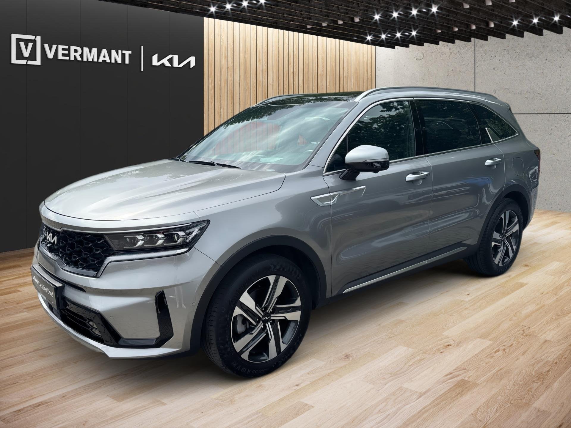 Kia Sorento 1.6T-GDI PHEV Pace AWD 7PL Full Option, Automaat, https://public.car-pass.be/vhr/a655a7ff-e832-43ee-87d1-b03718cd43c1