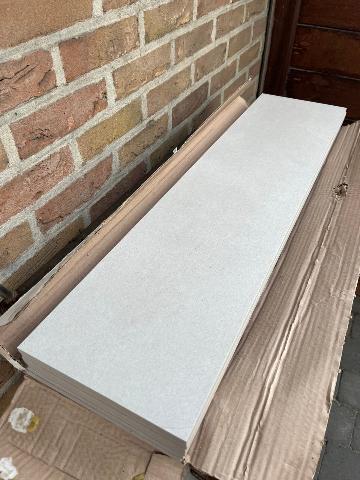 6 keramische porcelein tegels 80x20x0.8cm Ariana Fluido Luna, Ophalen